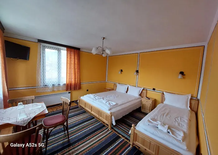 за гости симона בית הארחה 3*